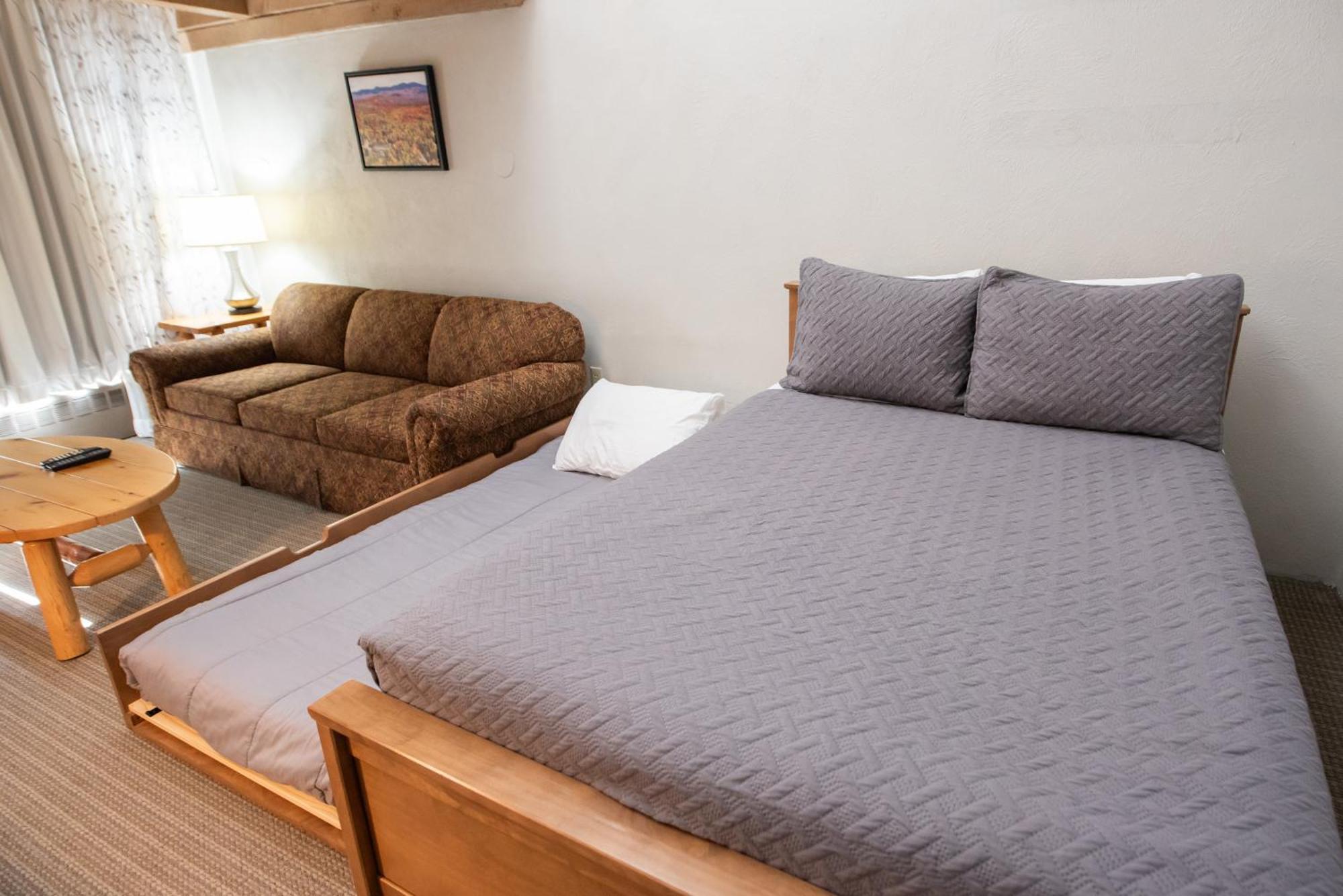 Sugarloaf Inn Carrabassett Valley Экстерьер фото